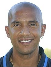 Fulham midfielder Olivier Dacourt
