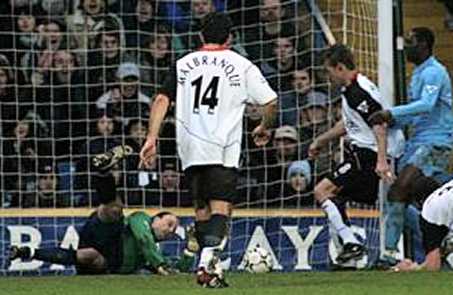 Fulham's new American striker Brian McBride