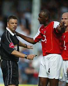 referee Mark Halsey